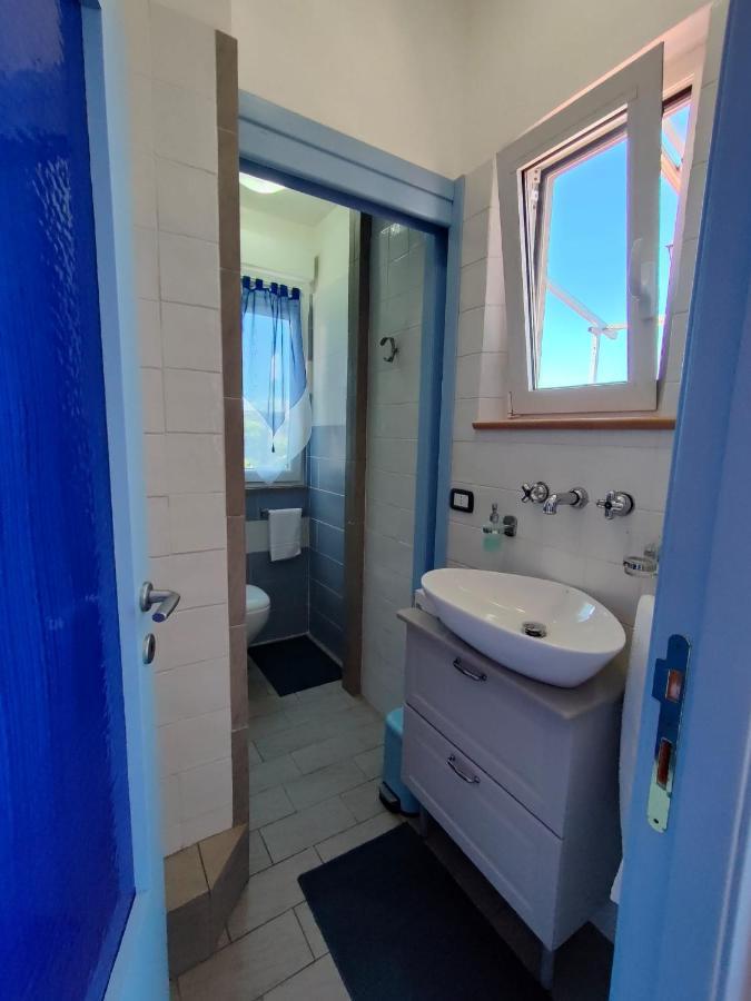 B&B Le Tre Palme Ancona Bagian luar foto