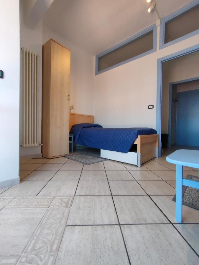 B&B Le Tre Palme Ancona Bagian luar foto